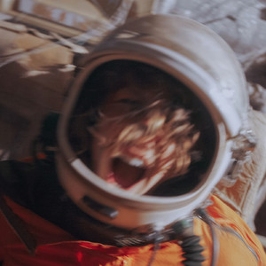 偷拍农村沟厕浓毛
